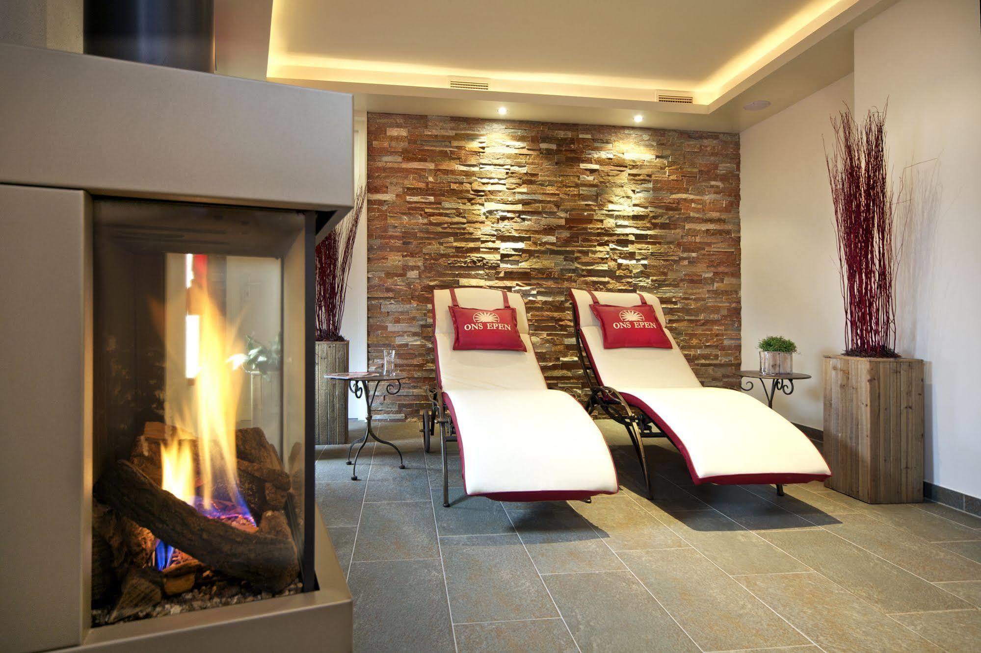 Aparthotel Ons Epen Ngoại thất bức ảnh
